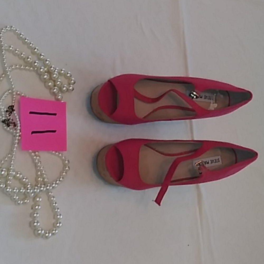 Wedge heels